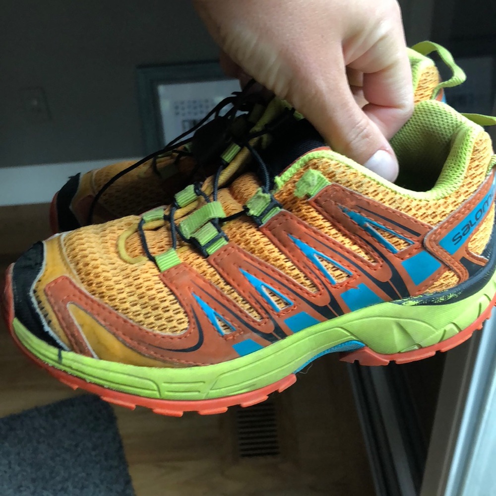 Solomon. Boys hiking/trail running shoes